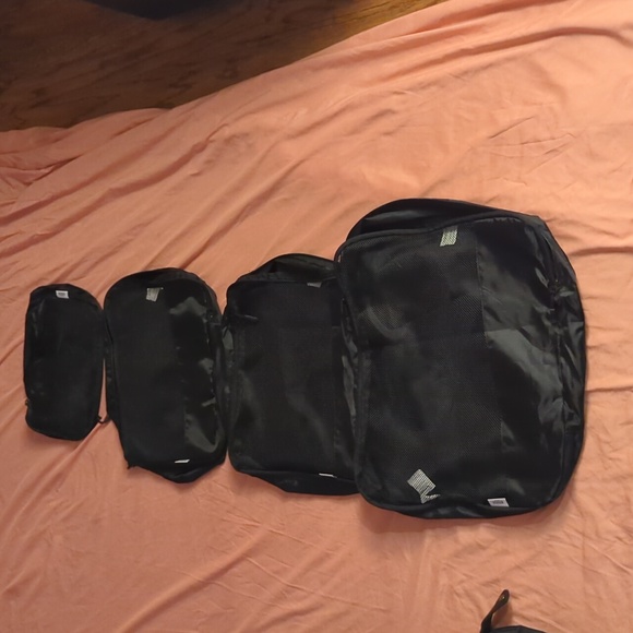 Weekender luggage set - Picture 4 of 5